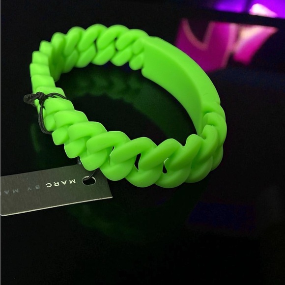 Marc by Marc Jacobs Vibrant Green Chain Bracelet - Picture 1 of 3